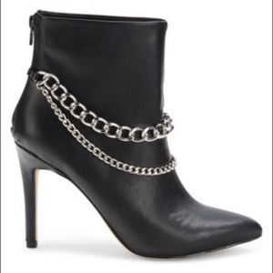 *NWT* BCBGENERATION Hardia Point Toe Black Ankle Boots